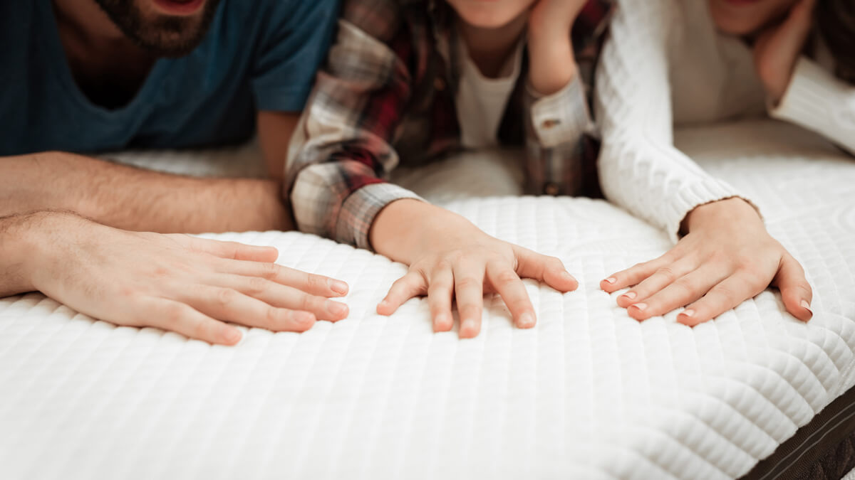 The Ultimate Mattress Topper Reviews Guide: How to Choose the Right One for You