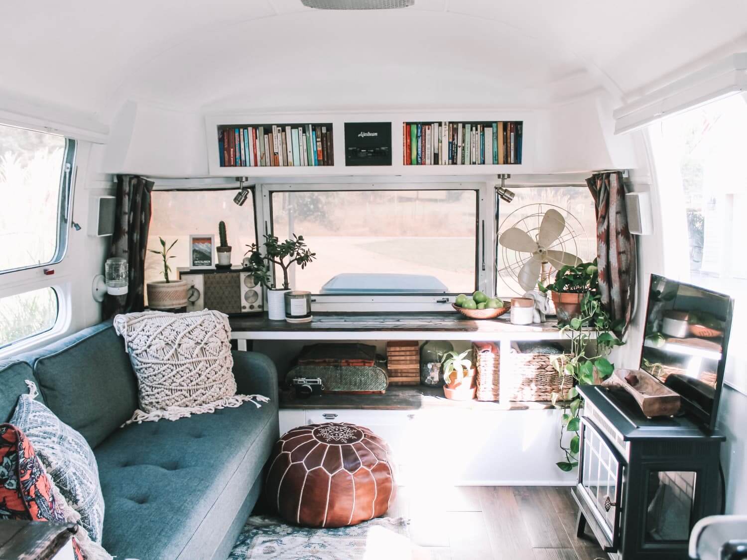 6 Practical Ways to Maximize Your Tiny Home